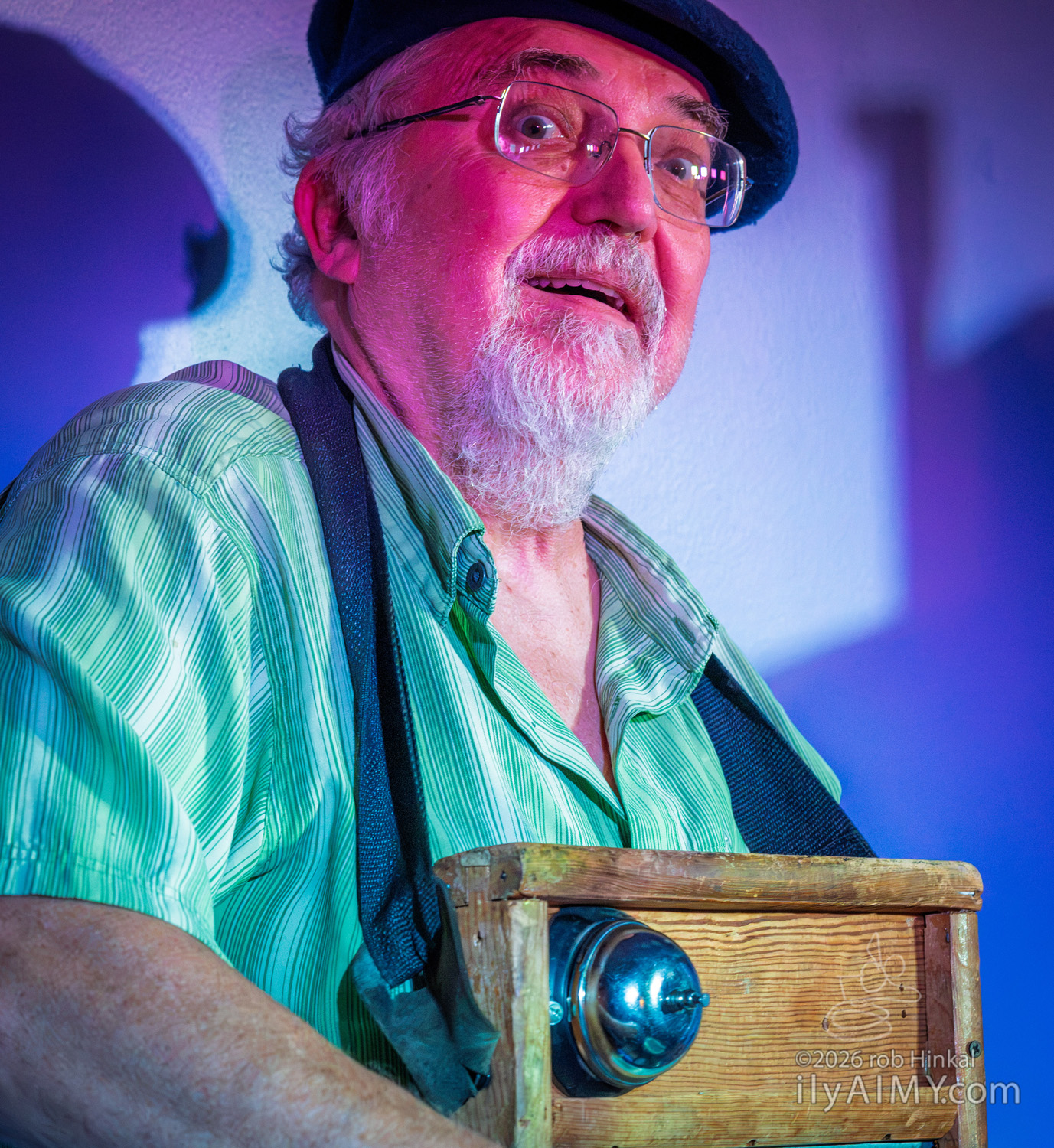 The SPARK w the Boodle Am Sheiks Jug Band.