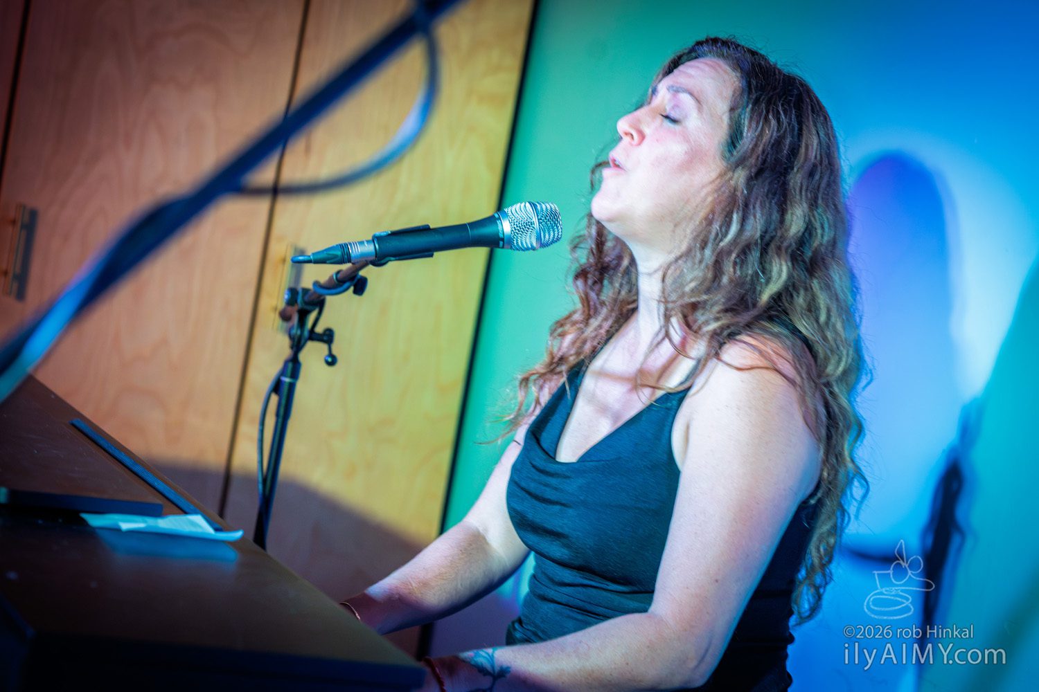 the SPARK open mic w Kyra Gordon